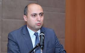 Təhsil Naziri Emin Əmrullayevin poçtuna